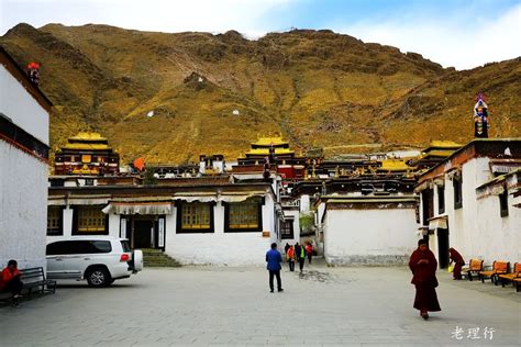  Tashilhunpo Manastırı: Tibet'ın Ruhani Kalbi ve Tarihi Zenginliklerin Buluşma Noktası!