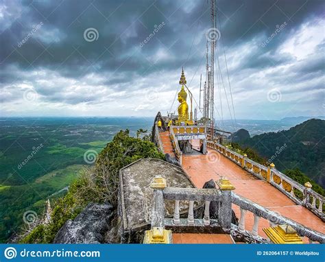 Wat Tham Suea: Gizemli Kaya Tapınakları ve Muhteşem Manzaralar!